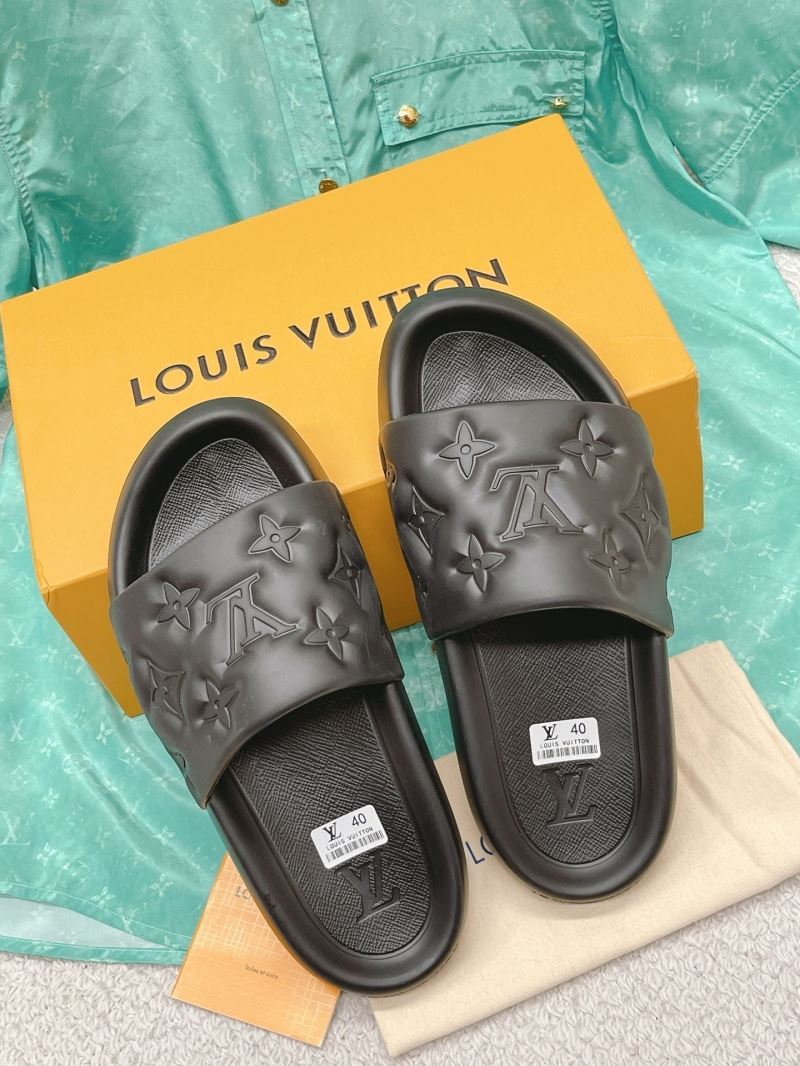 Louis Vuitton Slippers